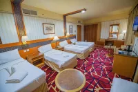 Misk Umm Al Qura Hotel - Losmen