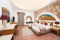 Seti Abu Simbel Lake Resort Hotel di Abu Simbel