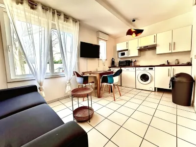 Studio le Pradet Отели в г. Ле Праде