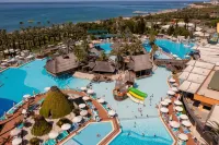 Aqi Pegasos World - Beach