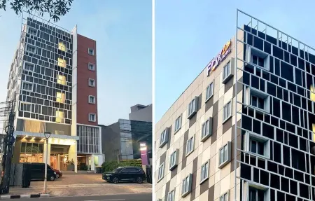 Fox Lite Grogol Jakarta Отели рядом с достопримечательностью «Toko Merah»