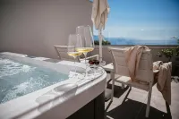 Villa Fiorella Art Hotel - Parking