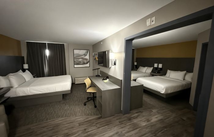 Days Inn by Wyndham Stony Plain