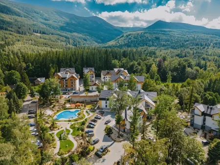 Green Apartments Отели в г. Карпач