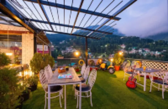 Zostel McLeodganj Hotels in 