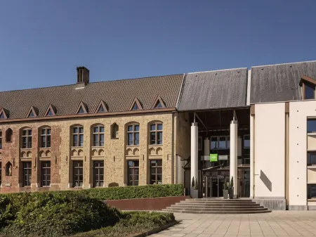Ibis Styles Brugge Centrum Отели в г. Брюгге