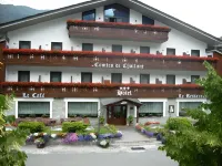 Hotel Comtes De Challant Albergo Etico Valle d'Aosta Hotel in zona Santuario di Cuney