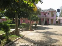 R&R Gardens Hotel Hotels in 