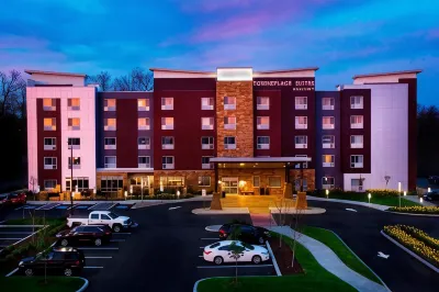 TownePlace Suites Pittsburgh Cranberry Township Hotels near BelleVue Commons