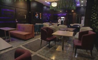 Opt Wood Hotels