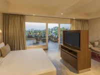 Lemon Tree Premier City Center Pune Hotels near Parvati Temple