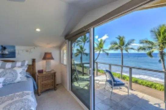 OCEANFRONT PUAMANA 136-1 - FUN IN THE SUN!