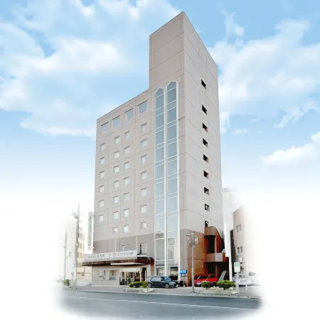 Hotel Crown Hills Kushiro Отели рядом со станцией JR Shin-Fuji Station