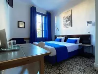 Hôtel Central Hotels near Derb Ghallef