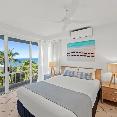 La Mer Sunshine Beachfront