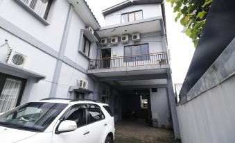 RedDoorz Plus Near Undip Tembalang