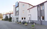 Hôtel Inn Design Chambéry - la Ravoire - parking
