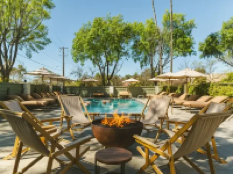 Hummingbird Inn Hotels in Ojai