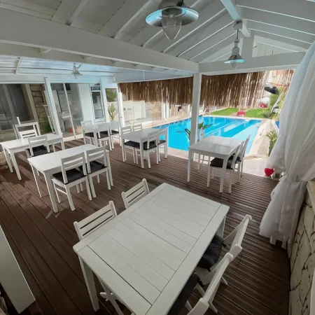Alacati Eldoris Hotel