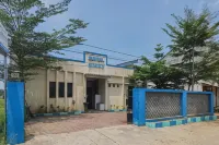 RedDoorz Near Pantai Pancer Door Pacitan Các khách sạn ở Pacitan
