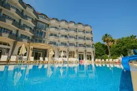 Club Selen Icmeler