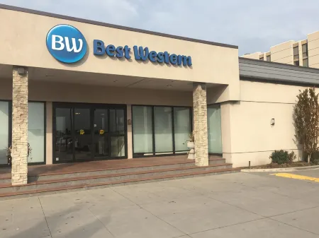 Best Western Parkway Hotel Toronto North