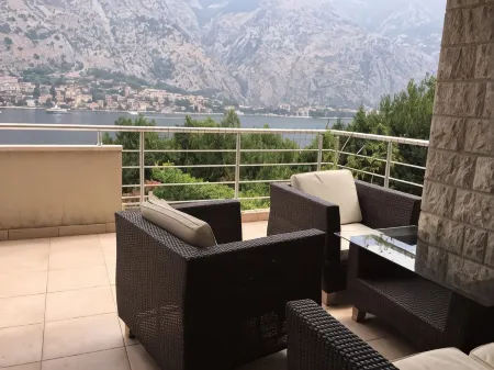 Muo Apartments Отели в г. Kavac