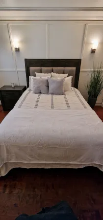 Charming 2-bedroom house near beaches and Pier in wonderful Redondo Beach Отели в г. Редондо-Бич