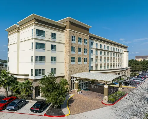 DoubleTree by Hilton Houston Westchase Отели рядом с достопримечательностью «Вестчейс»