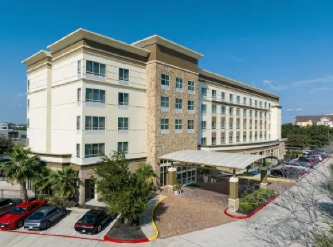 DoubleTree by Hilton Houston Westchase Hotels near Westchase