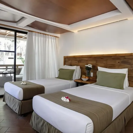Acuaverde Beach Resort