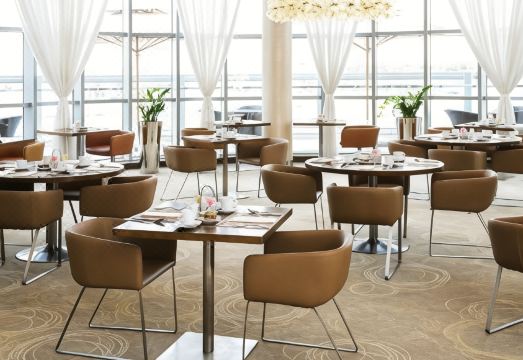 노보텔 아부 다비 게이트