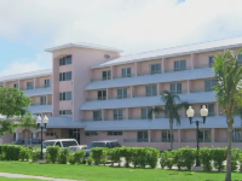 Castaways Resort and Suites Hotels in Freeport