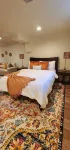 Clean/Comfortable/Spacious/Peaceful Outdoor Space Hotels in West Orange