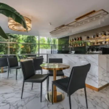 Boutique Embargo