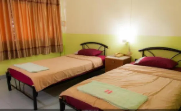 烏冬大廈 鄰近Udon Thani Rajabhat University的酒店