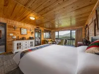Ta Phin Cottage Hotels near Ta Phin Village