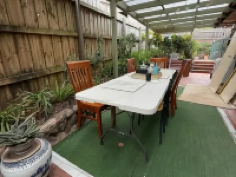 Ada Homestay Hotels in Doncaster