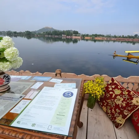 Houseboat Lily of Nageen