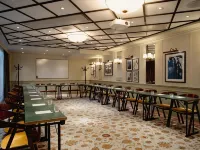 貝羅拉餐廳飯店 中心区附近的飯店