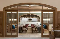 The Rusty Parrot Lodge and Spa - sarapan