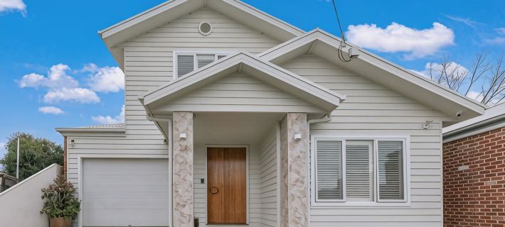 Absolute Central Townhouse Hotels in Echuca