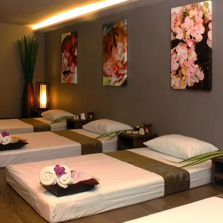 Mandarin Hotel Managed by Centre Point