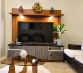 Exquisite Condo Unit in Eastwood 1.5 BR, 5 Beds - pet friendly