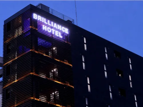 ブリリアンスホテル(BRILLIANCE HOTEL)