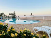 Bouznika Escape: Vue Océan, Bassin Privé, Plage, Surf, Piscine, Randonnée & Vélo - Pools