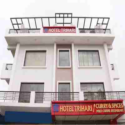 Hotel Trihari Hotel Exterior