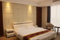Home Inn Huayi Selected Hotel (Yancheng Sheyang Bus Station) - balcony