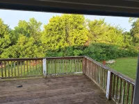 B&S Creekside Retreat - Private 21 acre 2-bedroom 2-bath w/ Creek & Trails - Boutique