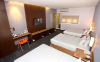 Plan B Hotel